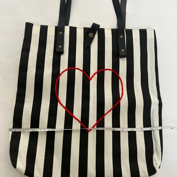 Hand Made Cotton & Leather Embroidered Heart Love Stripped Bag Tote New - Picture 8 of 8